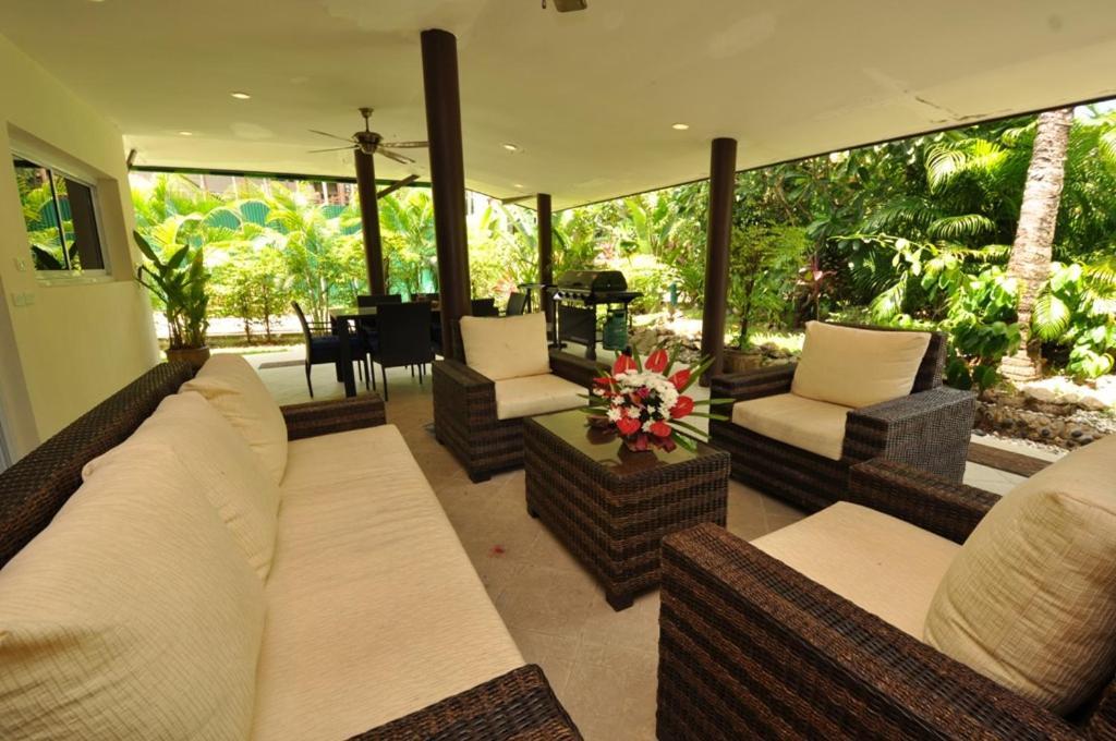 Laguna Pool Vila Ban Bang Po Exterior foto